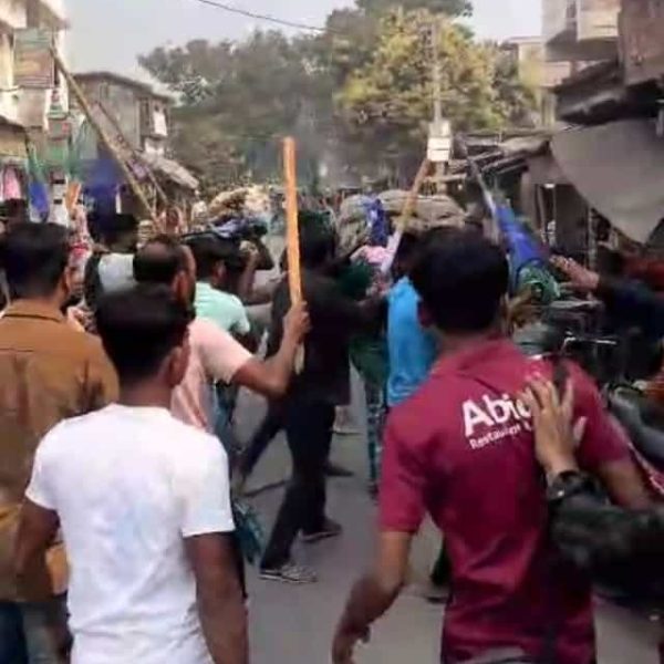 পতাকা লাগানোকে কেন্দ্র করে তৃণমূল-আইএসএফ সংঘর্ষ মিনাখায়, আহত&hellip;