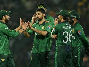 শ্রীলংকাকে হারালেও সেমিতে যেতে পারলো না পাকিস্তান