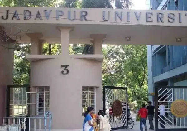 ফের হেনস্থার বিষয়ে শিরোনামে জেইউ, সিনিয়র সহকর্মীদের বিরুদ্ধে&hellip;