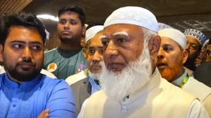 শহীদদের শ্রদ্ধা জানাতে এসে প্রশ্নবান ও কটাক্ষের শিকার&hellip;