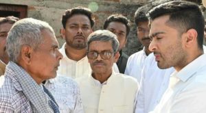 “অপরাধীরা যদি ধরা না পড়ে……” সুখেন মাহাতোর বাড়ি&hellip;