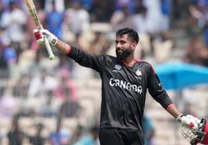 “এটা খুবই গর্বের মুহূর্ত” যুবরাজের ব্যাটিংয়ের প্রশংসা দীলপ্রীতের