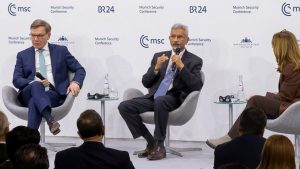 রুশ তেল কেনা হবে বন্ধ? জবাবে যা বললেন&hellip;