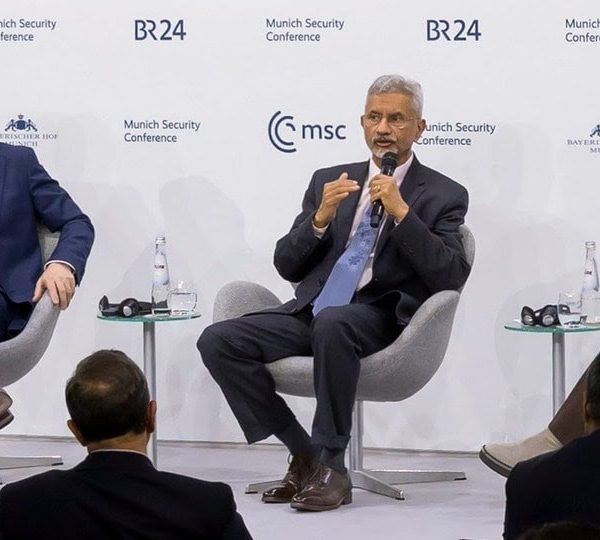 রুশ তেল কেনা হবে বন্ধ? জবাবে যা বললেন&hellip;