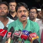 শওকতের গাড়ি নিশানা করে বোমাবাজি, চাঞ্চল্য ভাঙরে