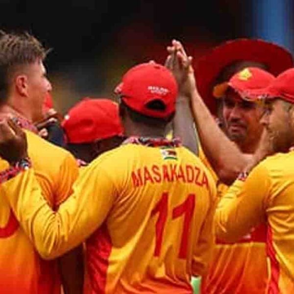 এক ম্যাচ বাকি থাকতেই টুর্নামেন্ট থেকে বিদায় অজিদের,&hellip;