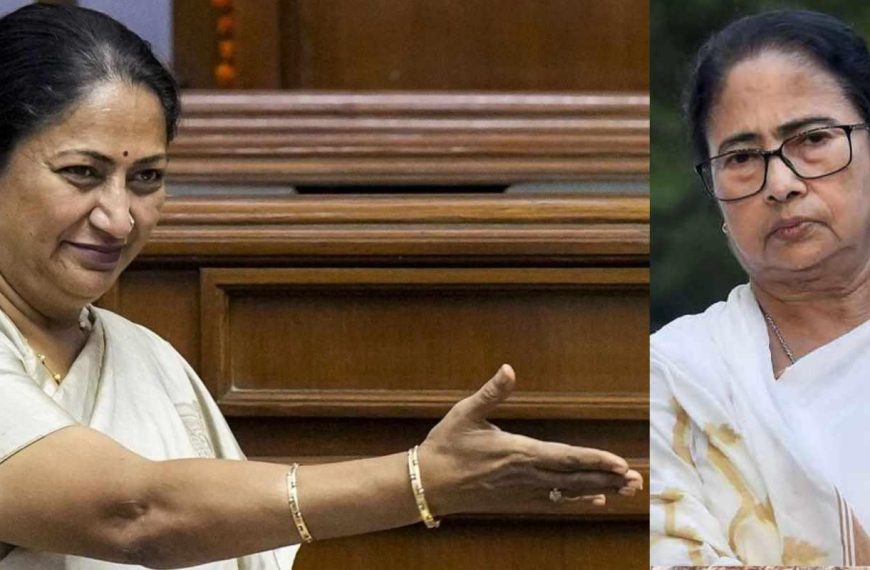 সায়েন্স সিটির অডিটোরিয়াম থেকে রেখার&hellip;