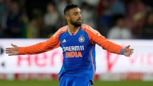 “সমস্যা হবে না বরুণকে খেলতে” মহাযুদ্ধের আগে হুঁশিয়ারি&hellip;