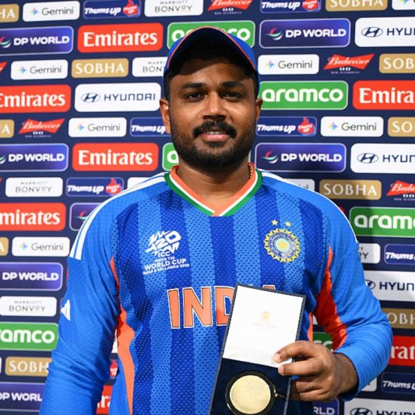 “ভাবলাম আমাকে চালিয়ে যেতে হবে” ফর্ম নিয়ে বললেন…