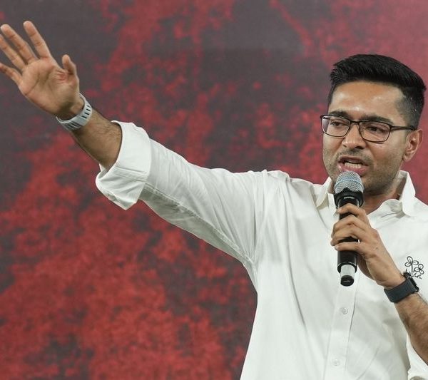 “পঞ্চাশের নিচে নামাবো বিজেপিকে” মথুরাপুরে জনসভা থেকে হুংকার&hellip;