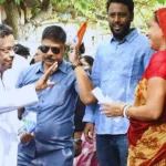 চেতলায় চাঞ্চল্য, ফিরহাদকে ঘিরে স্থানীয়দের অভিযোগ, পরে অভিযোগকারীদের হুঁশিয়ারি তৃণমূল নেতাদের