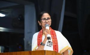 “কথা হয়েছিল বাড়িবদলের, কিন্তু করতে দেয়নি মা” কর্মীসভায়&hellip;
