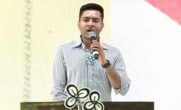 “পঞ্চাশের নিচে বিজেপিকে নামানোর লড়াই”:&hellip;