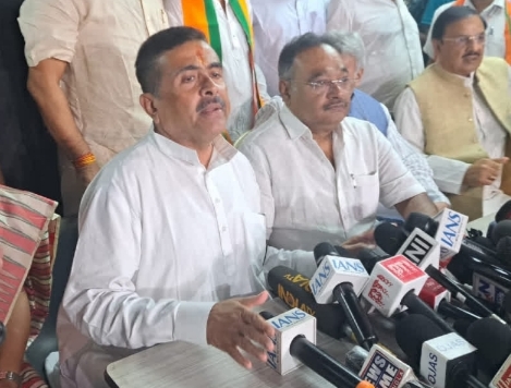 সিইও দপ্তরে মমতা বন্দ্যোপাধ্যায়ের বিরুদ্ধে&hellip;