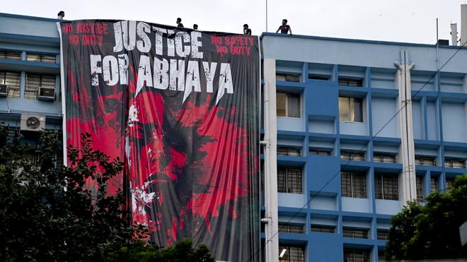 “তৃণমূলের মূল উপড়ে ফেলতে বিজেপিতে যোগ দেওয়া” ভোটে লড়ার ইচ্ছাপ্রকাশ অভয়ার মার