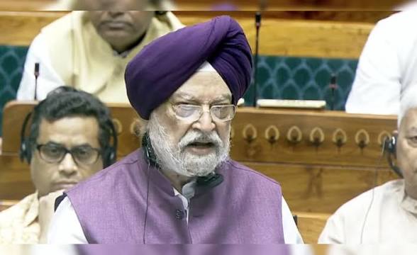 “গ্যাস-তেলের নেই সমস্যা, সাপ্লাইও স্বাভাবিক”&hellip;