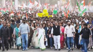 সোমবার রাজপথে নামছেন মমতা, কলেজ স্কোয়ার থেকে ডরিনা&hellip;