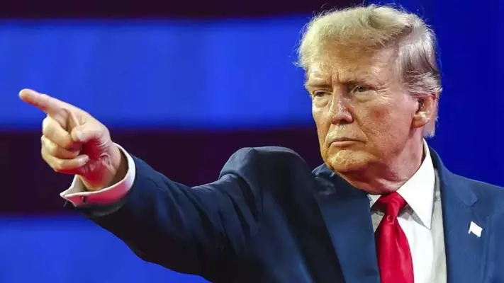 “নিঃশর্ত আত্মসমর্পণ করতে হবে” ফের ইরানকে হুশিয়ারি ট্রাম্পের