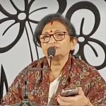 “শাক দিয়ে মাছ ঢাকার চেষ্টা করছেন” মোদিকে পাল্টা চন্দ্রিমার