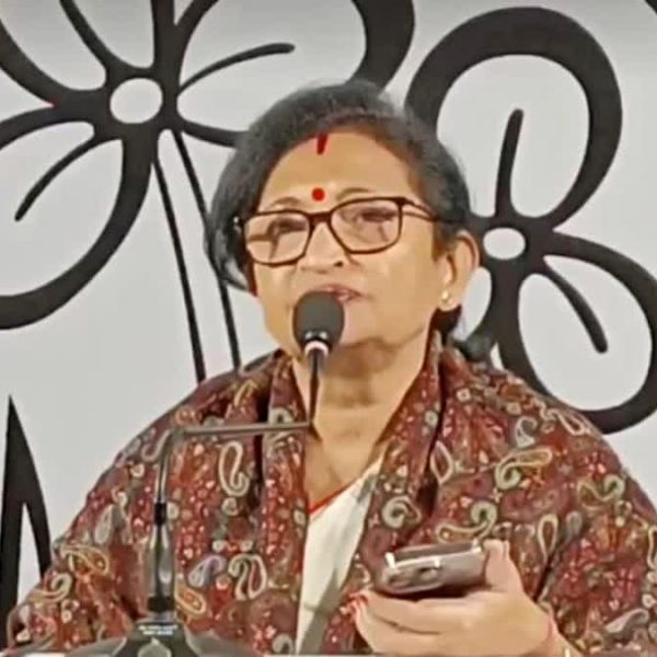 “শাক দিয়ে মাছ ঢাকার চেষ্টা করছেন” মোদিকে পাল্টা&hellip;