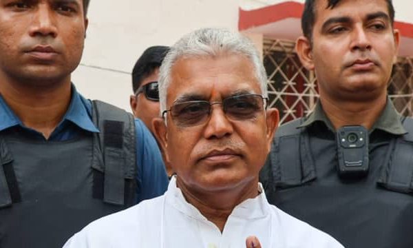 ভোট দিলেন দিলীপ ঘোষ, কী বললেন?