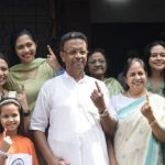 ভোট দিয়ে সমাজমাধ্যমে বার্তা ফিরহাদের, কী বললেন?