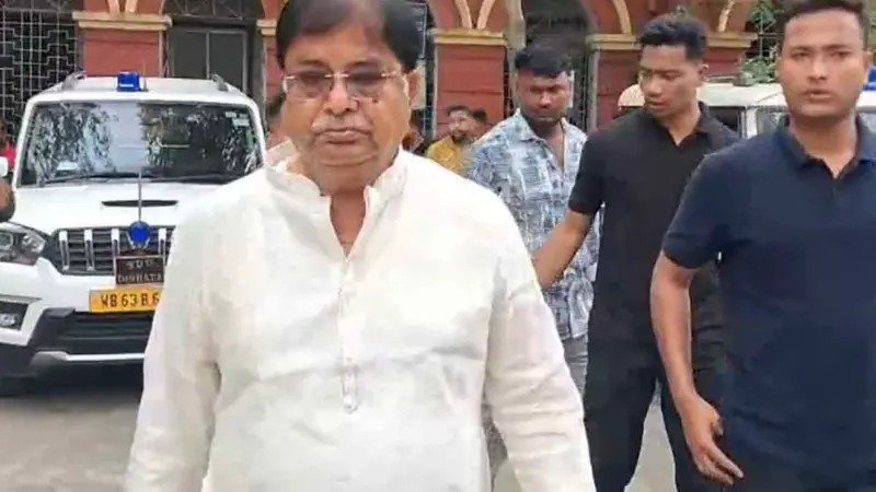 “ইচ্ছাকৃতভাবে কমিশন ভোটকে প্রভাবিত করার চেষ্টা করছে” কি নিয়ে আশঙ্কা প্রকাশ উদয়নের?