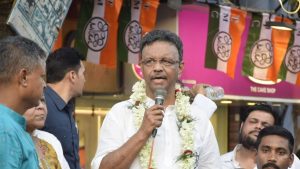 কত আসন পাবে তৃণমূল? বড় ভবিষ্যদ্বাণী ফিরহাদের