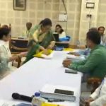 “ভোটটাই তো দিতে পারবে না” মনোনয়ন জমা দিয়ে ডিলিটেড ভোটারদের নিয়ে বললেন মমতা
