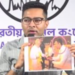 আসানসোলের রেপুটেড কয়লা মাফিয়ার থেকে ফুল নিচ্ছেন শাহ, বিস্ফোরক ছবি পেশ অভিষেকের