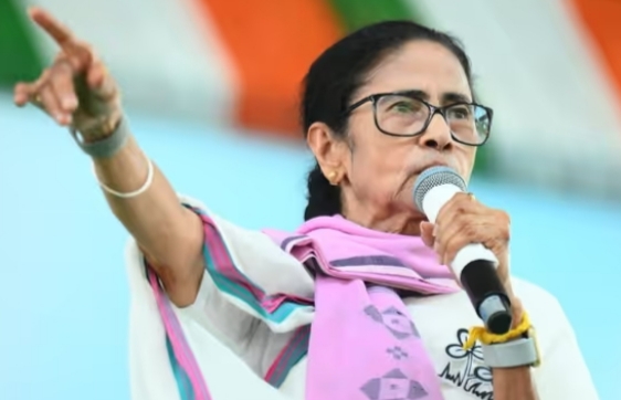 “আমায় আপনারা খুন করতে চান?” কেন এমন বিস্ফোরক অভিযোগ মমতার?