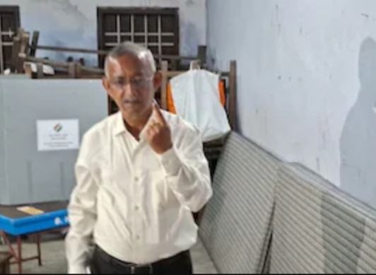 “মানুষ সবকিছুর উত্তর দেবে”: গৌতম&hellip;