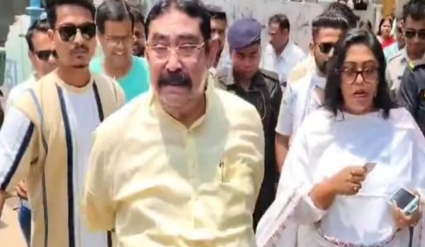 “কুল কুল ঠান্ডা, ভোট করুন আরামসে” ভোট দিয়ে&hellip;