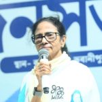 ফের ঝালমুড়ি নিয়ে মোদিকে আক্রমণ মমতার