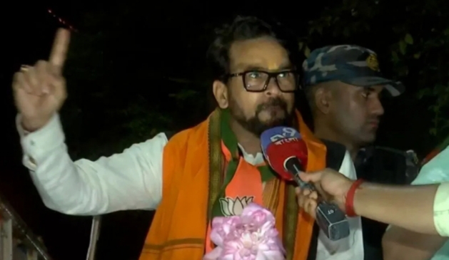 “মানুষ বিজেপিকে ভোট দিয়েছে” প্রথম দফার ভোট নিয়ে বললেন অনুরাগ