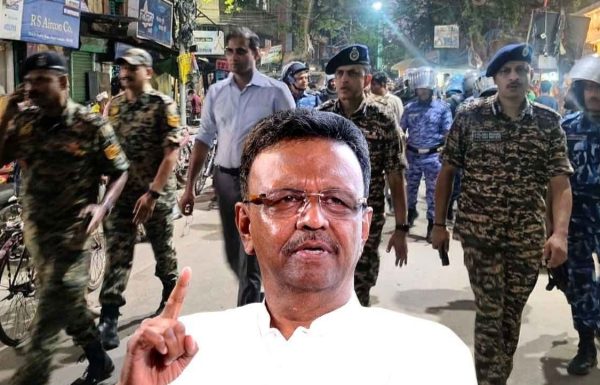 ফিরহাদের বাড়িতে বাহিনী-পুলিশ পর্যবেক্ষক, কী বললেন তিনি?