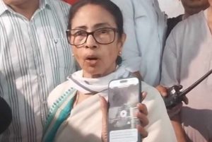“কেমন গুন্ডামি চলছে এটা?” বিস্ফোরক অভিযোগ মমতা বন্দ্যোপাধ্যায়ের