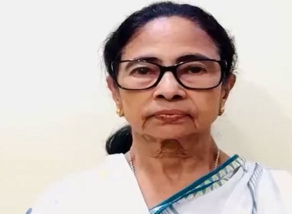 “ইচ্ছাকৃতভাবে বিজেপির তরফ থেকে বিভ্রান্তি ছড়ানোর চেষ্টা করা হচ্ছে” বুথ ফেরত সমীক্ষা নিয়ে বললেন মমতা