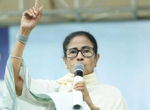 বৈঠকে নয়া নির্বাচিত বিধায়কদের কড়া বার্তা মমতার