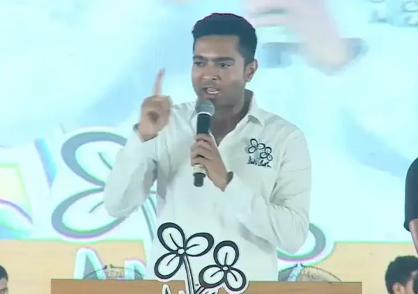নন্দীগ্রামের সভা থেকে বড় প্রতিশ্রুতি অভিষেকের, কী বললেন?