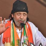 দলীয় প্রার্থীর সমর্থনে রোড শো চলাকালীন অসুস্থ হয়ে পড়েন মিঠুন