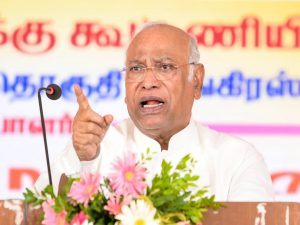 অভিষেকের উপর হামলার ঘটনার তীব্র নিন্দা করলেন খাড়গে
