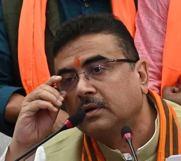 প্রধানমন্ত্রীর পথেই হাঁটলেন শুভেন্দু