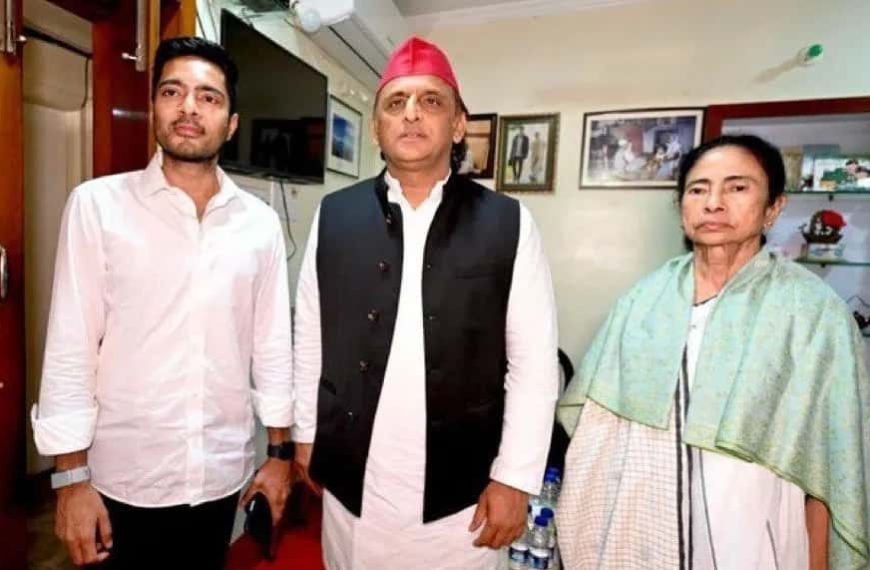 মমতার পাশে অখিলেশ! কী বললেন?