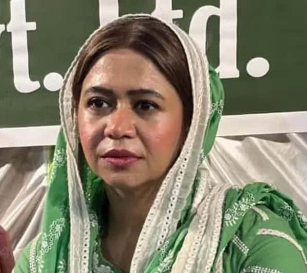 রামায়ণ-মহাভারতের প্রসঙ্গ টেনে দলের বর্তমান পরিস্থিতির সমালোচনা প্রিয়দর্শিনীর