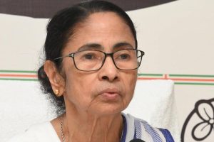 হকার উচ্ছেদ ও ‘বুলডোজার নীতি’র বিরুদ্ধে পথে নামতে&hellip;