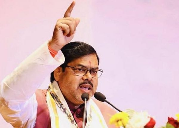 “কী দরকার মেয়েদের এত লেখাপড়া করার?” বিহারের শিক্ষামন্ত্রীর&hellip;