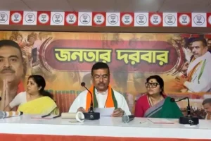 মন্ত্রিসভার বৈঠকের আগে ‘জনতার দরবারে’ শুভেন্দু