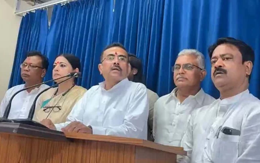 “চালু থাকবে প্রতিটি সরকারি প্রকল্পের সুবিধা” সংশয় ওড়ালেন শুভেন্দু