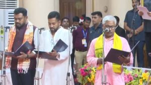 একসাথে ৩৫ জন মন্ত্রীর শপথগ্রহণ লোকভবনে